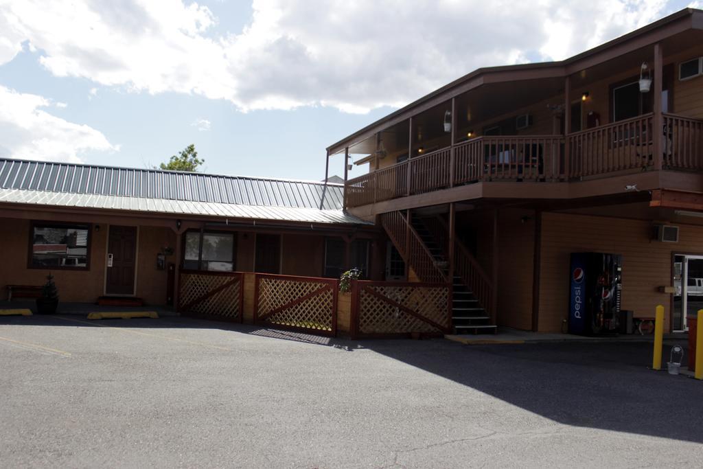 Country Motor Inn Livingston Ngoại thất bức ảnh