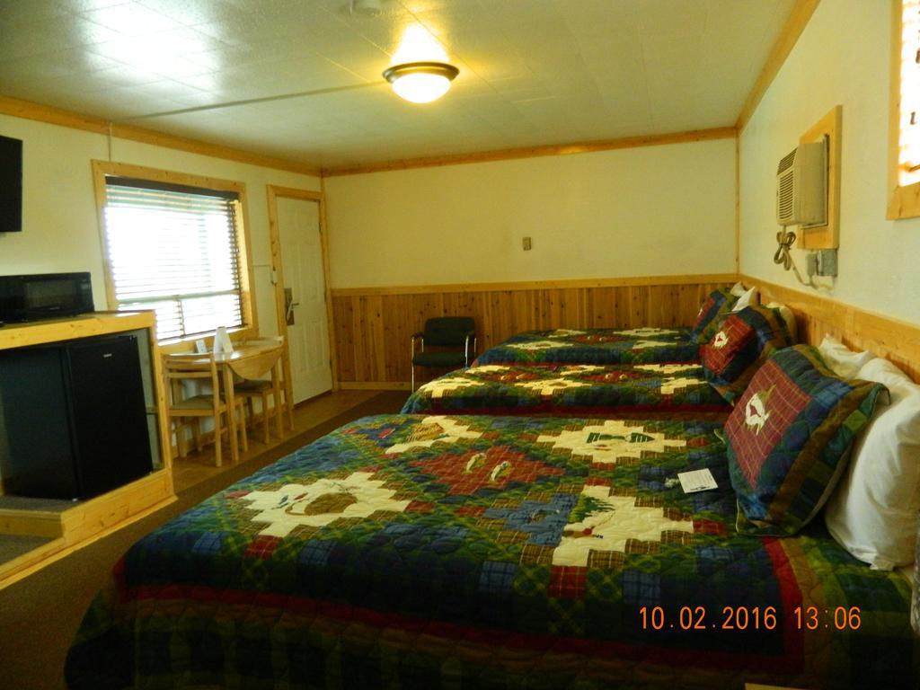 Country Motor Inn Livingston Ngoại thất bức ảnh