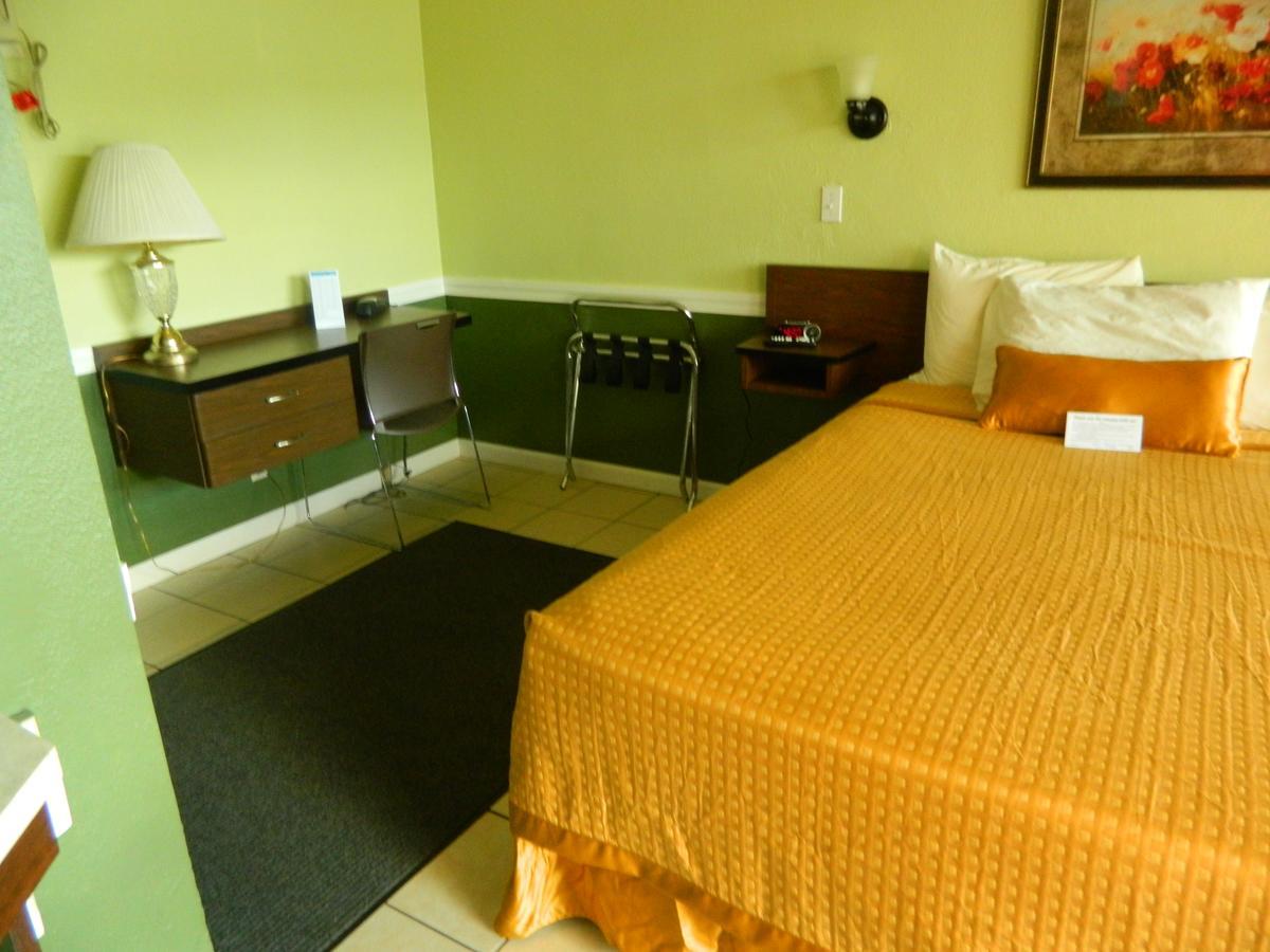 Country Motor Inn Livingston Ngoại thất bức ảnh