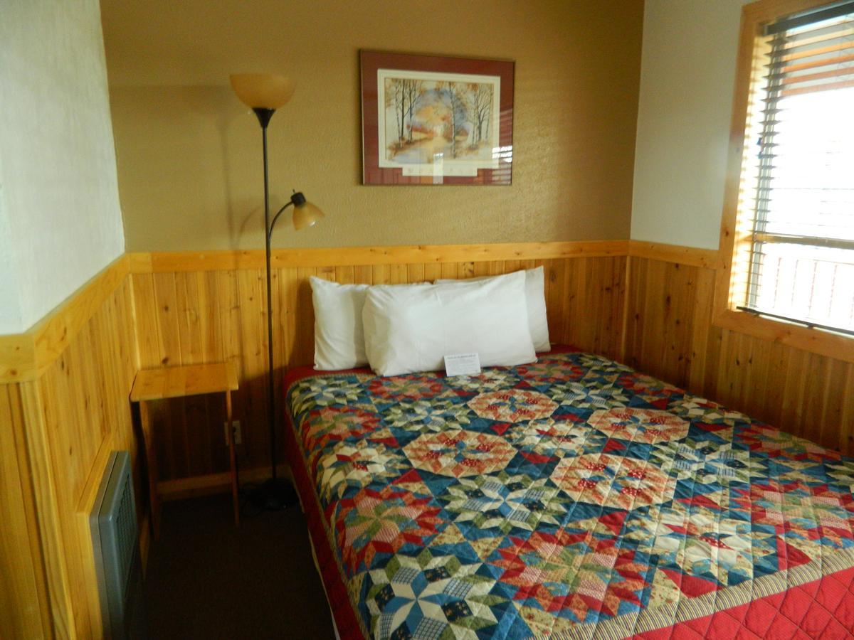 Country Motor Inn Livingston Ngoại thất bức ảnh