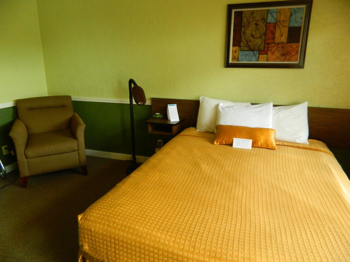 Country Motor Inn Livingston Ngoại thất bức ảnh