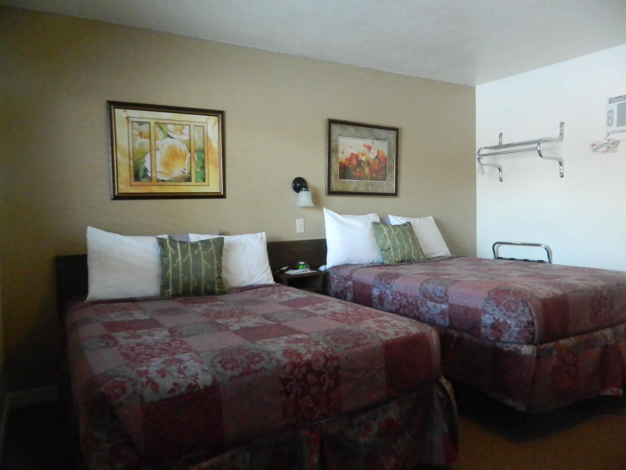 Country Motor Inn Livingston Ngoại thất bức ảnh