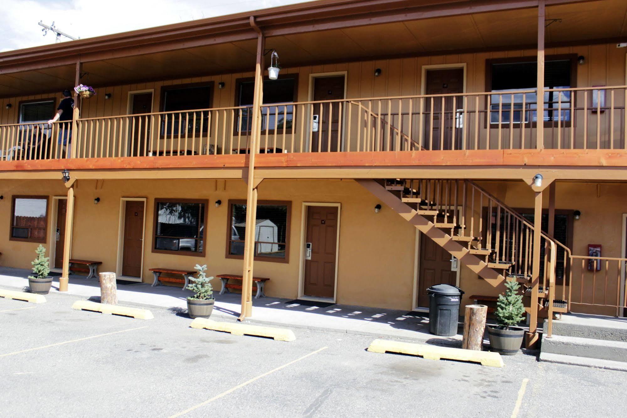 Country Motor Inn Livingston Ngoại thất bức ảnh